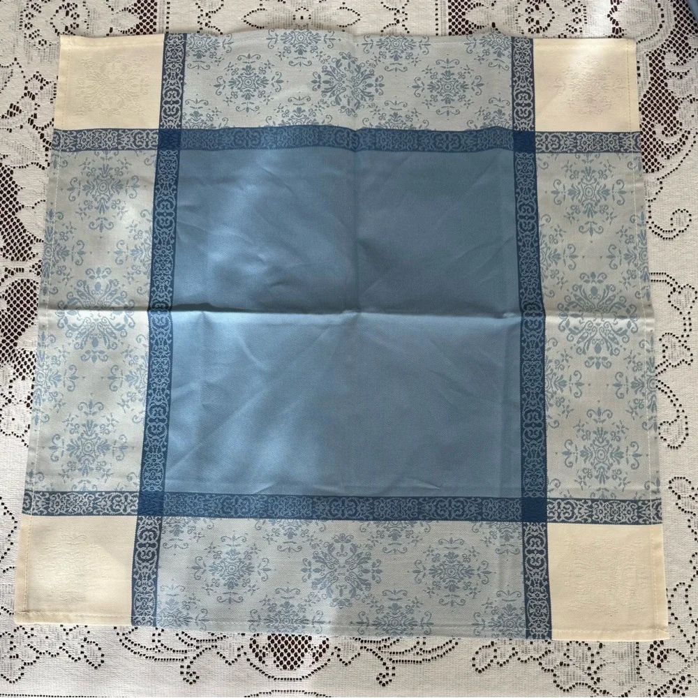 Sur La Table Tile Jacquard Cotton Napkins Set of 6 NWOT
